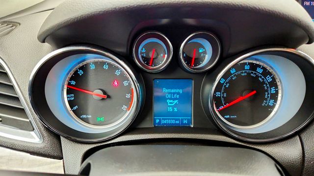 2016 Buick Encore 4dr Sport Touring with Navigation System - 22979677 - 12