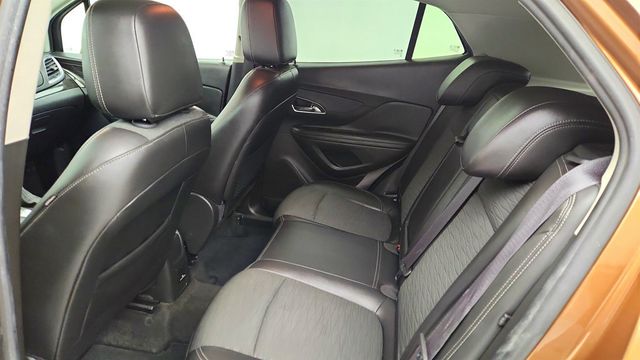 2016 Buick Encore 4dr Sport Touring with Navigation System - 22979677 - 19