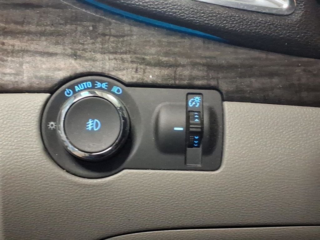 2016 Buick Encore FWD 4dr Convenience - 23021874 - 11