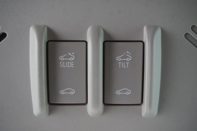 2016 Buick Encore FWD 4dr Premium - 22996514 - 24