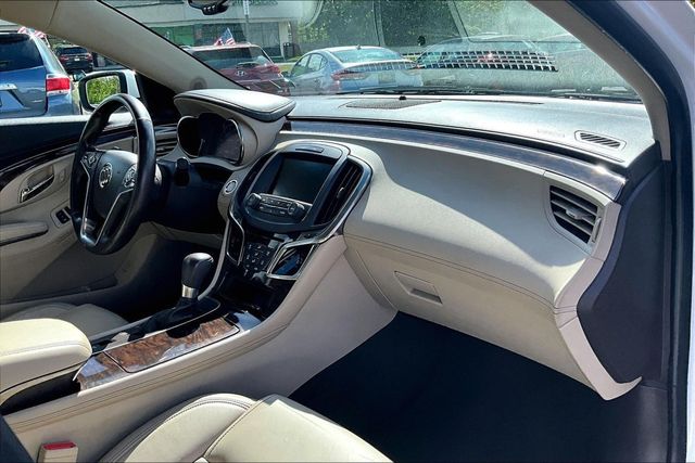 2016 Buick LaCrosse 4dr Sedan Leather FWD - 23020225 - 12