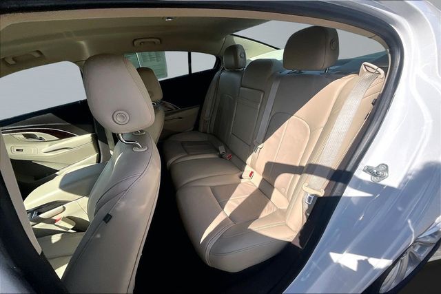 2016 Buick LaCrosse 4dr Sedan Leather FWD - 23020225 - 17