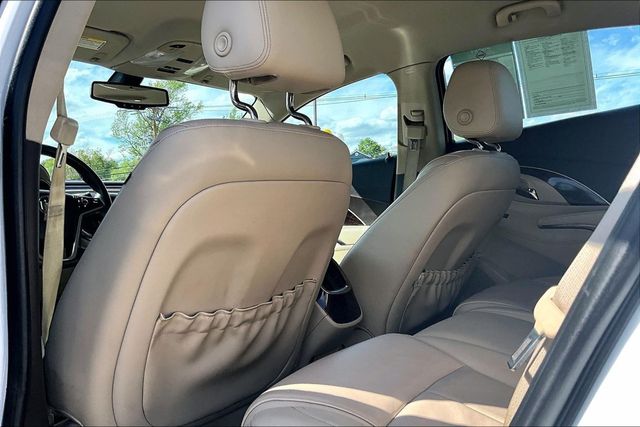 2016 Buick LaCrosse 4dr Sedan Leather FWD - 23020225 - 18