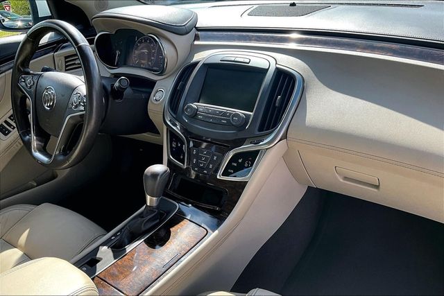 2016 Buick LaCrosse 4dr Sedan Leather FWD - 23020225 - 29