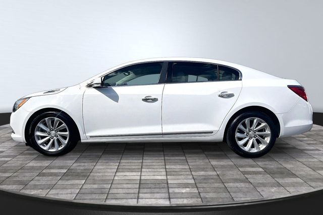 2016 Buick LaCrosse 4dr Sedan Leather FWD - 23020225 - 3