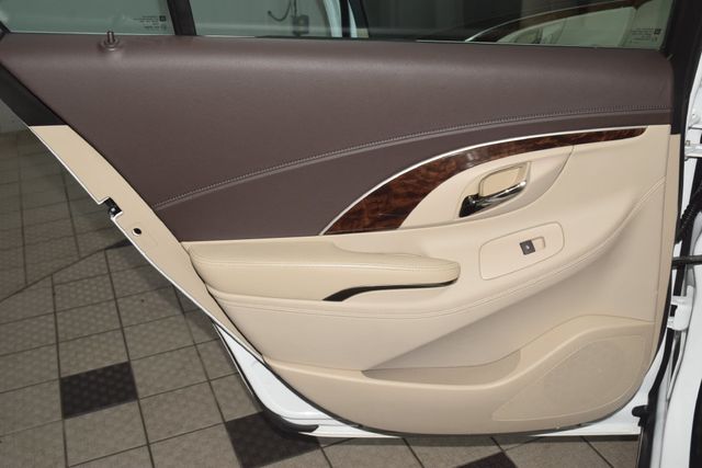 2016 Buick LaCrosse Leather - 23092108 - 36