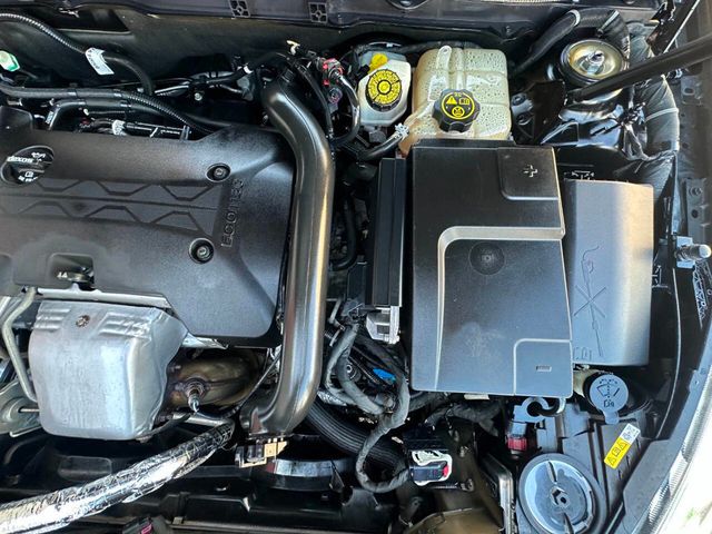 2016 Buick Regal 4dr Sedan Premium II FWD - 22883308 - 25