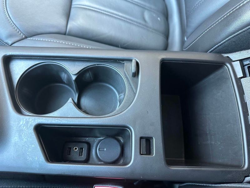 2016 Buick Regal 4dr Sedan Premium II FWD - 22883308 - 42