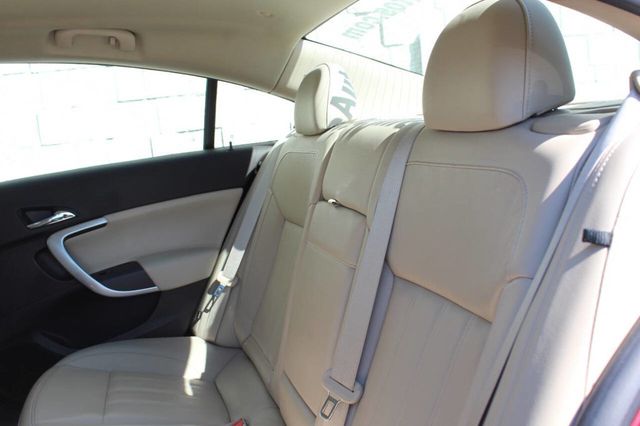 2016 Buick Regal 4dr Sedan Premium II FWD - 22887711 - 13