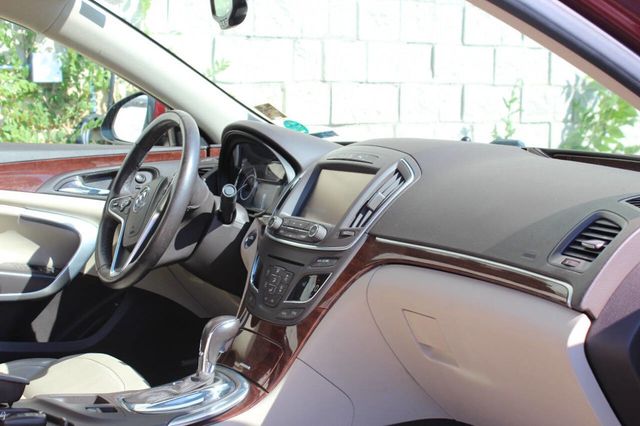 2016 Buick Regal 4dr Sedan Premium II FWD - 22887711 - 16