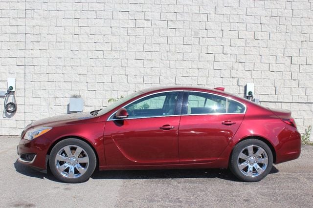 2016 Buick Regal 4dr Sedan Premium II FWD - 22887711 - 1