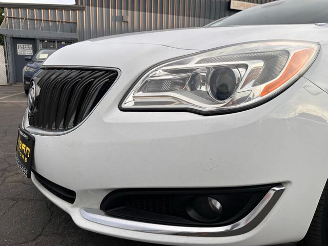 2016 Buick Regal Base 4dr Sedan - 22905604 - 29