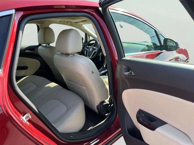2016 Buick Verano 4dr Sedan Sport Touring - 23044853 - 16