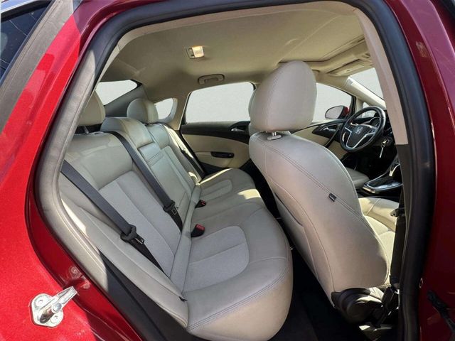 2016 Buick Verano 4dr Sedan Sport Touring - 23044853 - 17