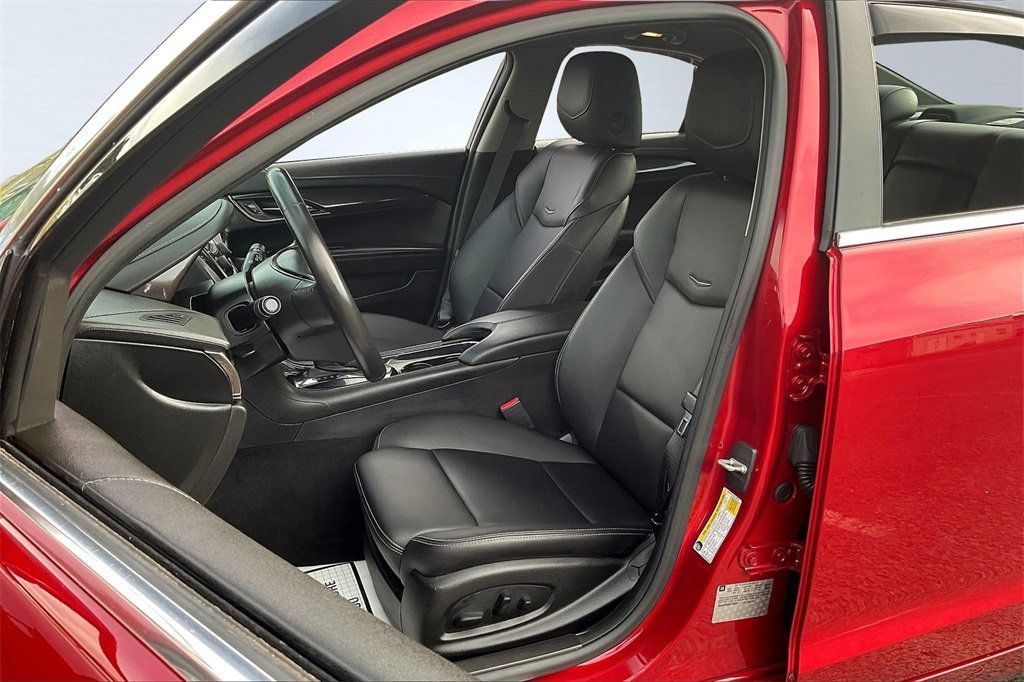 2016 Cadillac ATS 2.5L Base photo 10