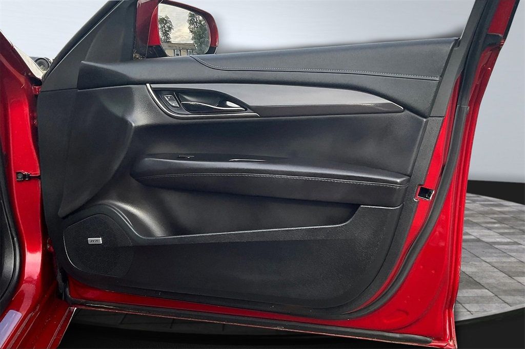 2016 Cadillac ATS 2.5L Base photo 16
