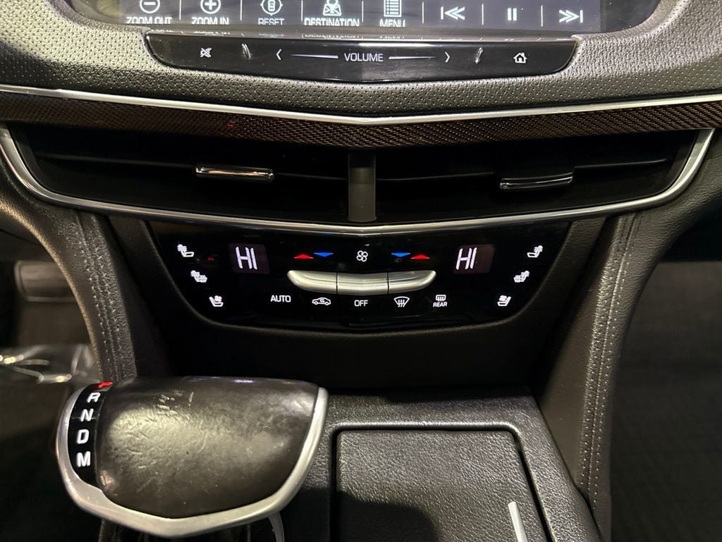 2016 Cadillac CT6 3.6L Premium Luxury - 23024173 - 17