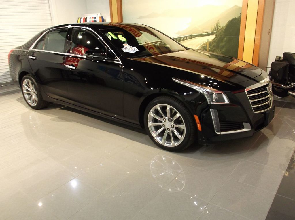 2016 Cadillac CTS Premium photo 2