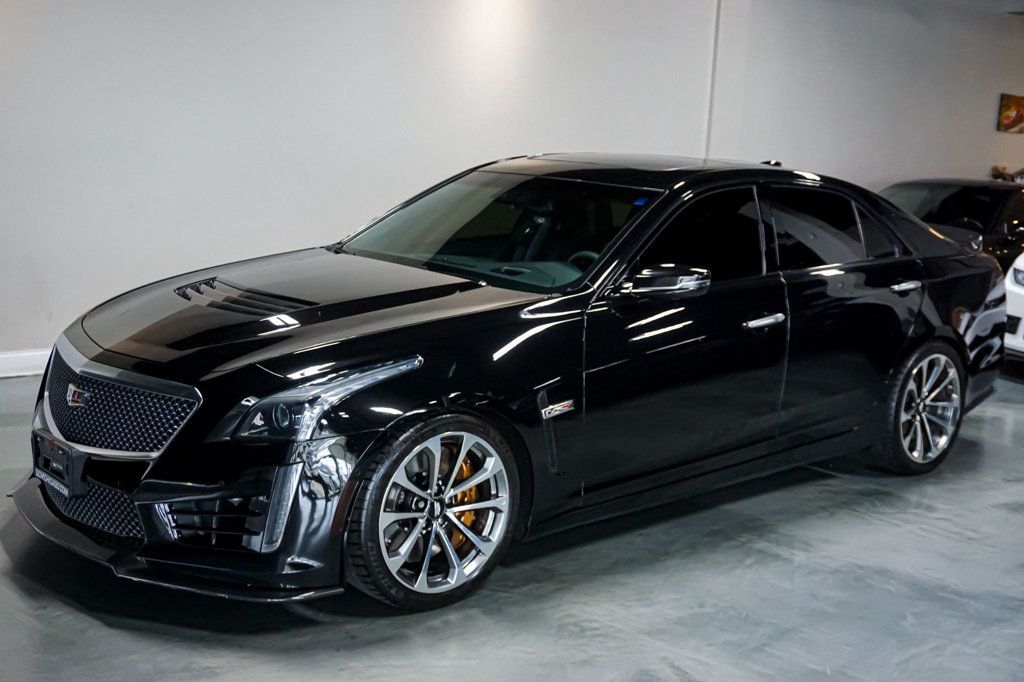 2016 Cadillac CTS-V Sedan *CTS-V* *Carbon Fiber Pack* *6.2L V8 SC* *All Stock* - 22935886 - 4