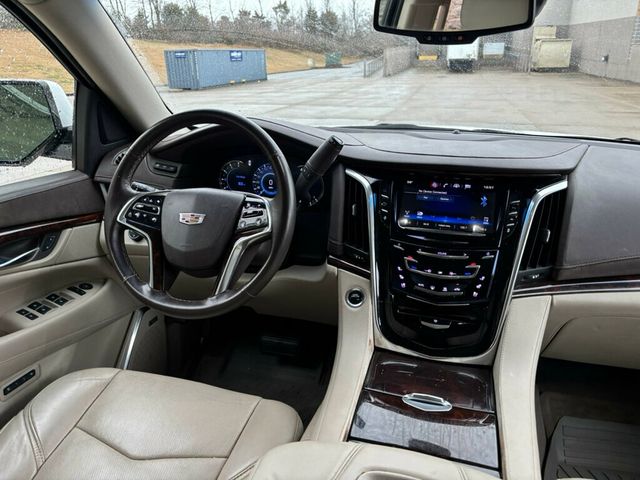 2016 Cadillac Escalade 2016 CADILLAC ESCALADE LUXURY COLLECTION - 22970307 - 26