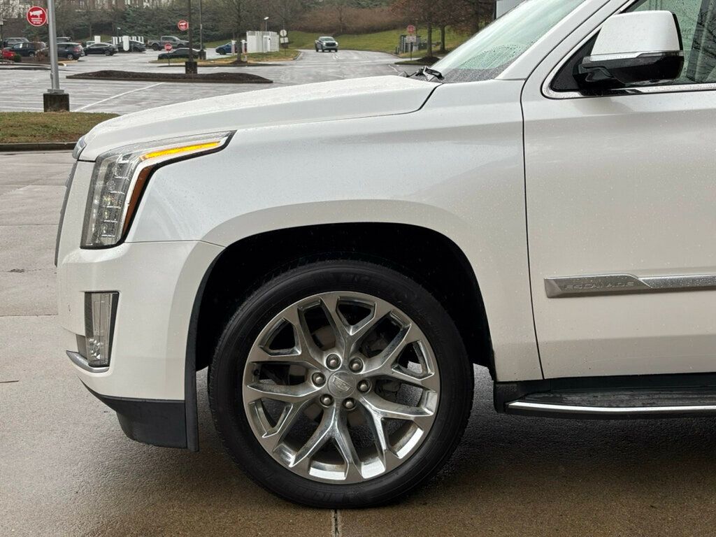 2016 Cadillac Escalade 2016 CADILLAC ESCALADE LUXURY COLLECTION - 22970307 - 35