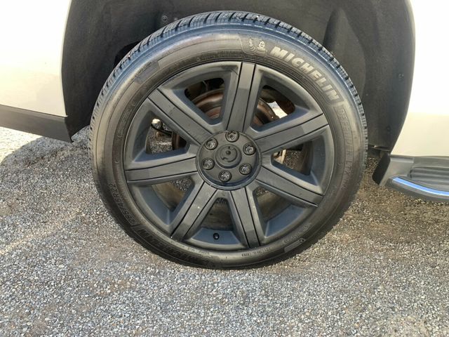 2016 Cadillac Escalade 2WD 4dr Luxury Collection - 22851651 - 23