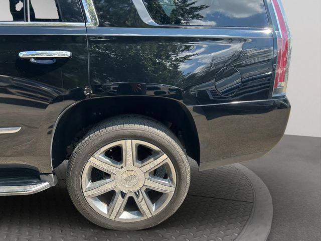 2016 Cadillac Escalade 2WD 4dr Luxury Collection - 23075205 - 26