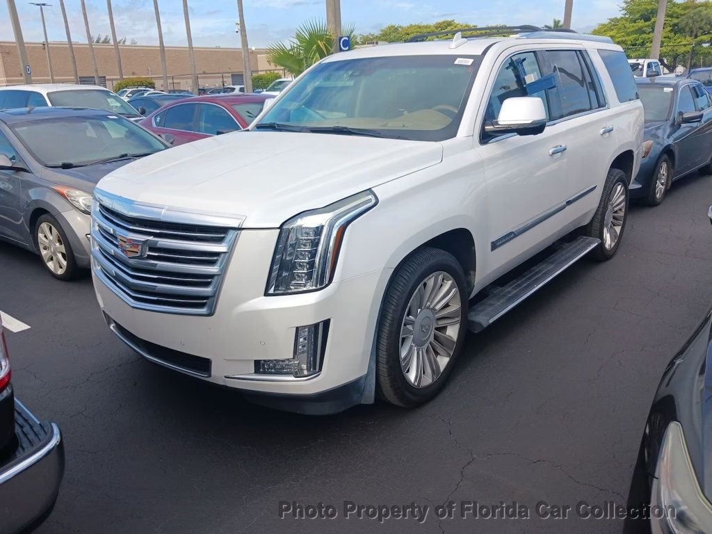 2016 Cadillac Escalade 2WD Platinum - 23018851 - 0