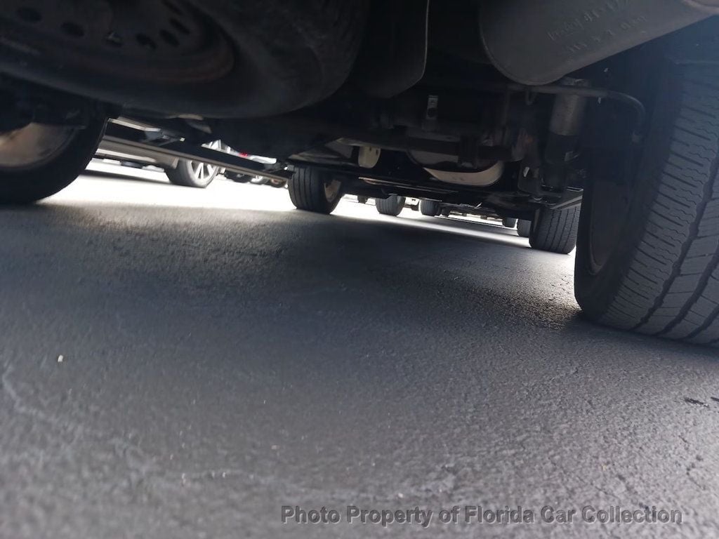 2016 Cadillac Escalade 2WD Platinum - 23018851 - 13