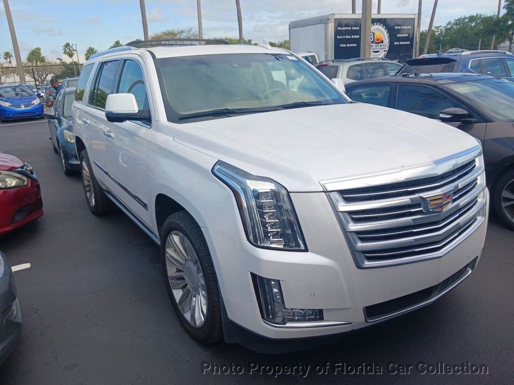 2016 Cadillac Escalade 2WD Platinum - 23018851 - 1