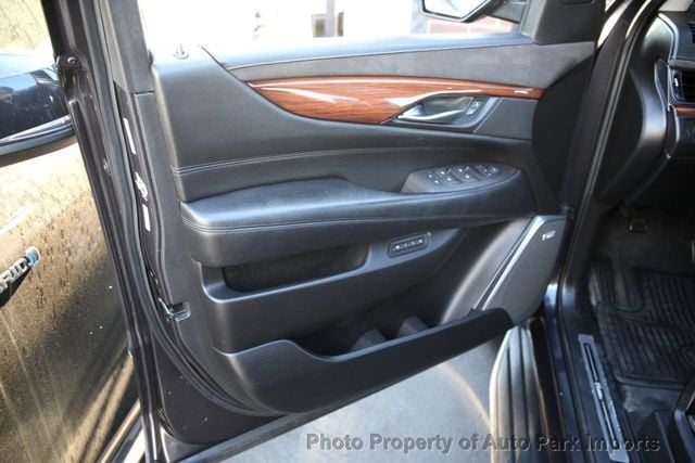 2016 Cadillac Escalade 4WD 4dr Luxury Collection - 23038280 - 52