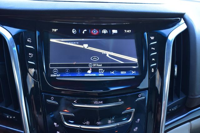 2016 Cadillac Escalade 4WD 4dr Luxury Collection - 22907438 - 34