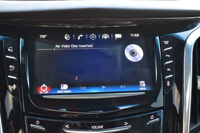 2016 Cadillac Escalade 4WD 4dr Luxury Collection - 22907438 - 40