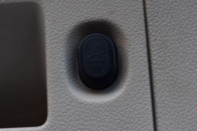 2016 Cadillac Escalade 4WD 4dr Luxury Collection - 22907438 - 59