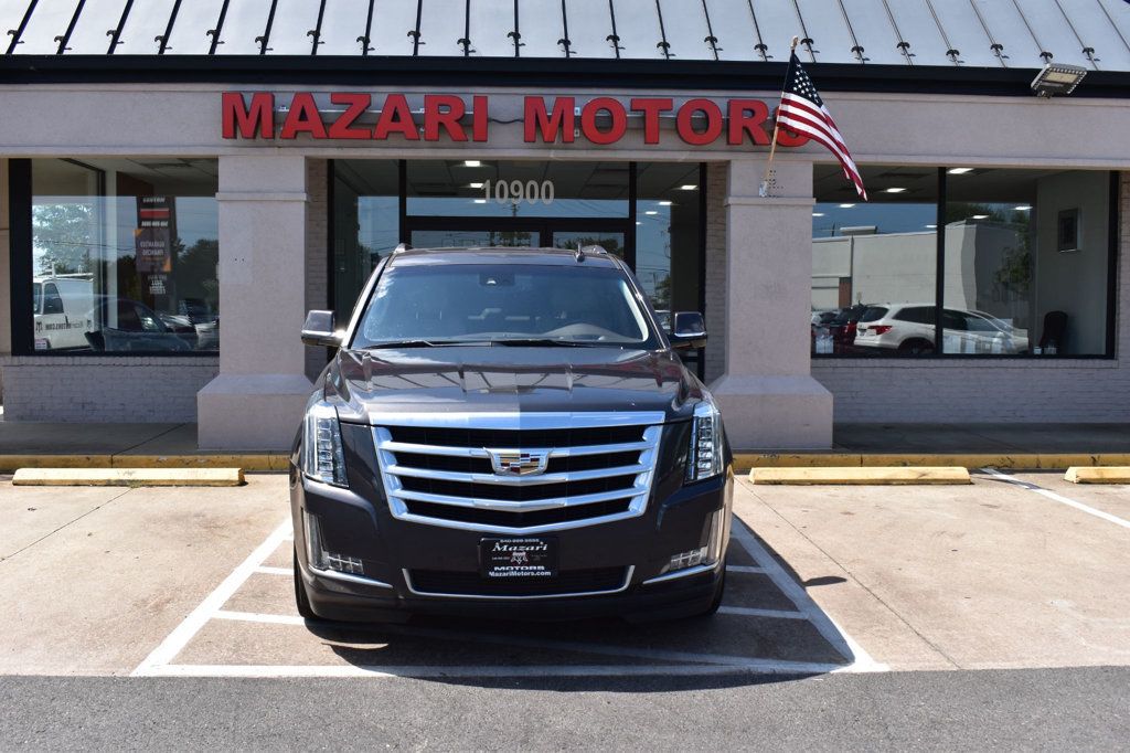 2016 Cadillac Escalade Luxury photo 7