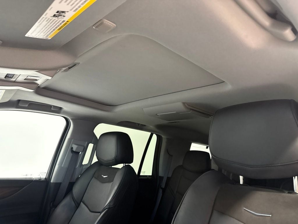 2016 Cadillac Escalade 4WD 4dr Luxury Collection - 23043415 - 17