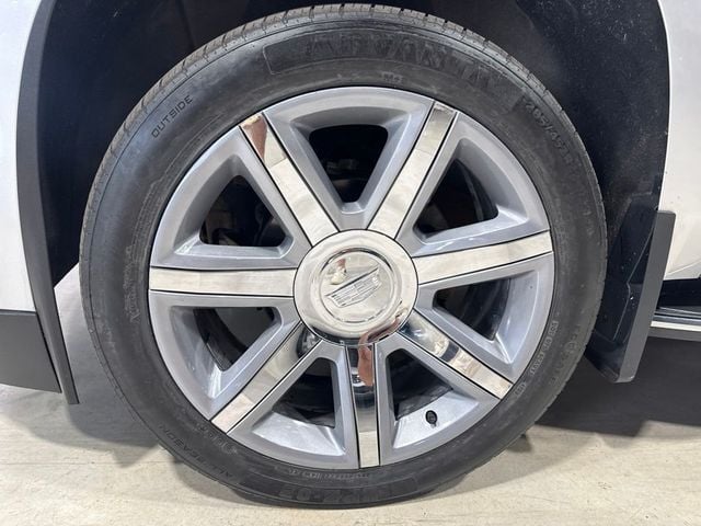 2016 Cadillac Escalade 4WD 4dr Luxury Collection - 23043415 - 1