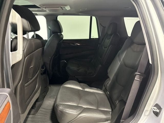 2016 Cadillac Escalade 4WD 4dr Luxury Collection - 23043415 - 27