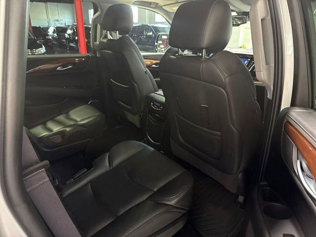 2016 Cadillac Escalade 4WD 4dr Luxury Collection - 23043415 - 30