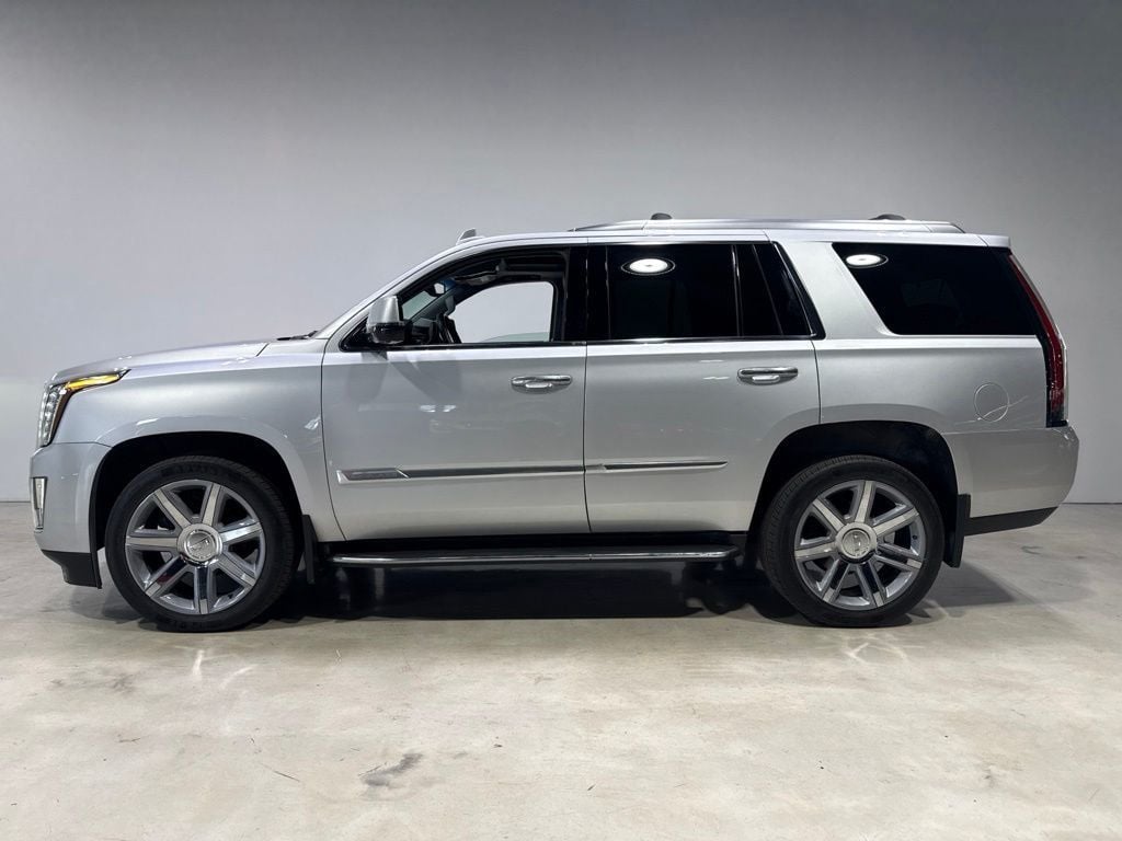 2016 Cadillac Escalade 4WD 4dr Luxury Collection - 23043415 - 3