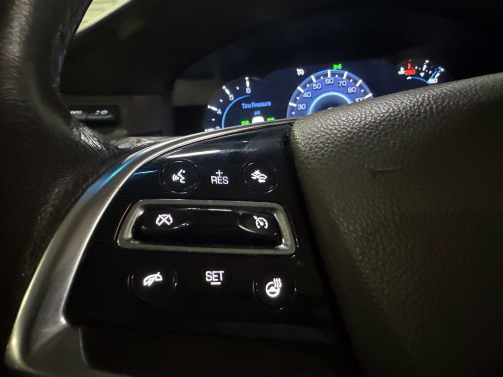 2016 Cadillac Escalade 4WD 4dr Luxury Collection - 23085501 - 14