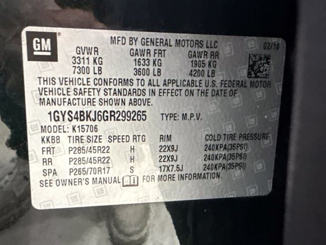 2016 Cadillac Escalade 4WD 4dr Luxury Collection - 23085501 - 32