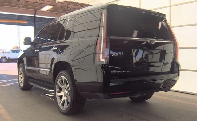 2016 Cadillac Escalade 4WD 4dr Luxury Collection - 22955482 - 3