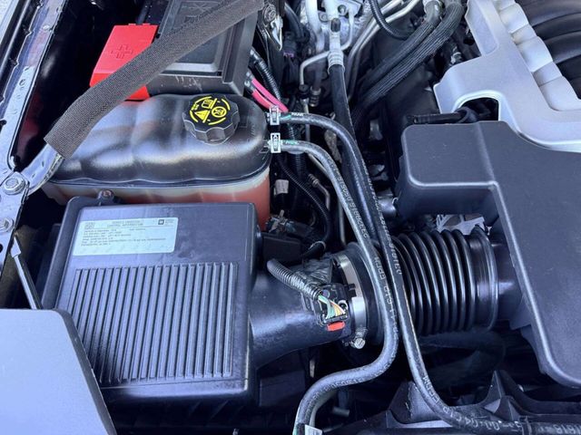 2016 Cadillac Escalade 4WD 4dr Luxury Collection - 23043869 - 15