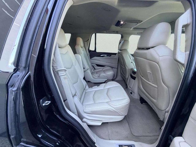 2016 Cadillac Escalade 4WD 4dr Luxury Collection - 23043869 - 30