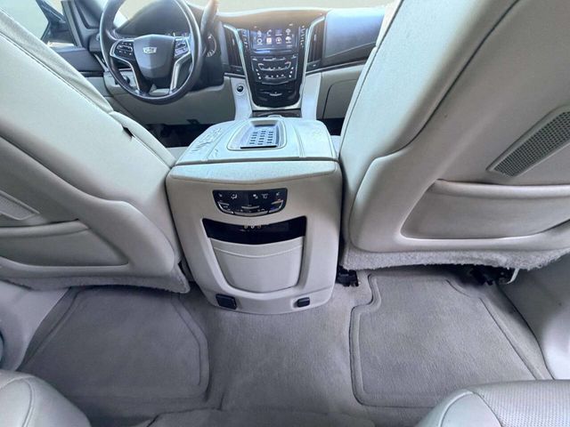 2016 Cadillac Escalade 4WD 4dr Luxury Collection - 23043869 - 34