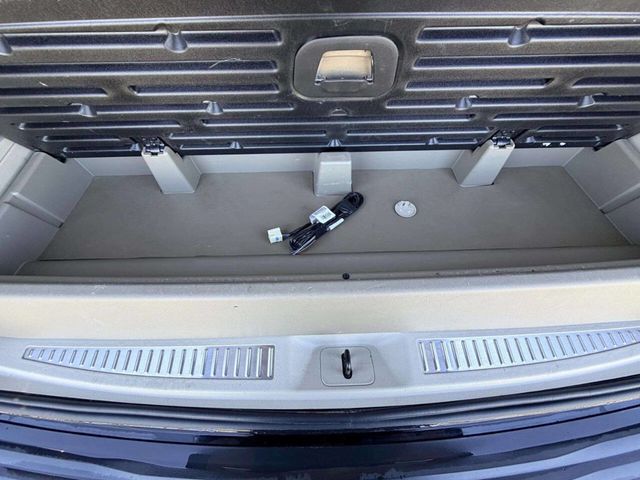2016 Cadillac Escalade 4WD 4dr Luxury Collection - 23043869 - 4