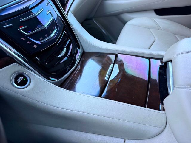 2016 Cadillac Escalade 4WD 4dr Luxury Collection - 23043869 - 53