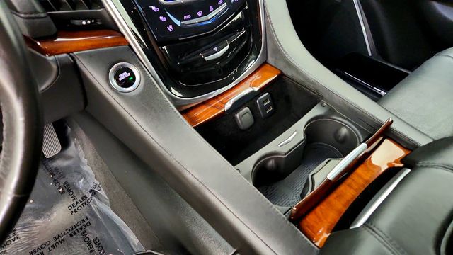 2016 Cadillac Escalade 4WD 4dr Luxury Collection - 23078160 - 15