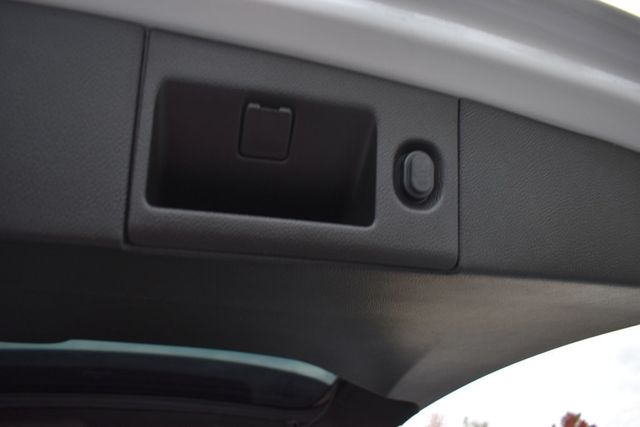 2016 Cadillac Escalade 4WD 4dr Platinum - 22948641 - 25